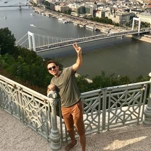 Meet your Posher, Miller